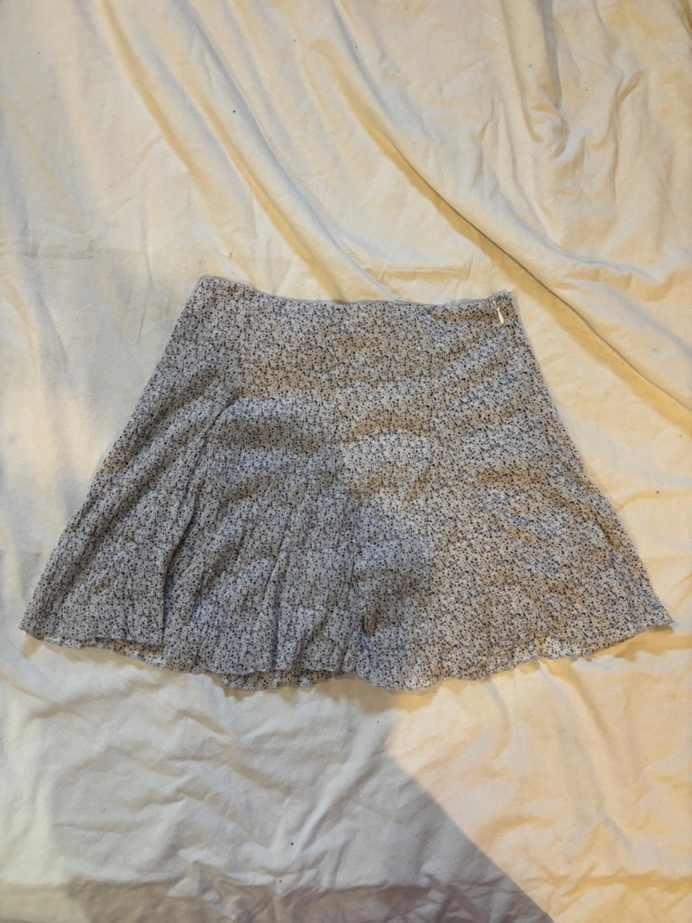 H&M floral summer mini skirt